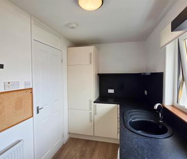 1 bedroom bungalow to rent - Photo 6