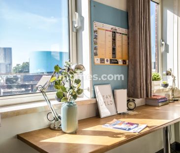 Deluxe En-Suite - Photo 6