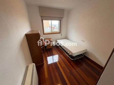 Piso en alquiler en Cangas - Photo 3