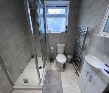 5 bedroom house share to rent - Photo 5