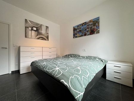 Te huur: gelijkvloers appartement in het centrum van Lennik - Photo 2