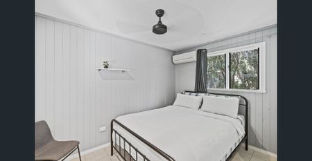 Fully furnished Queenslander with pool in the heart of freshwater - Photo 5