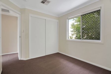 Unit 4/17 Newhaven Street, - Photo 4