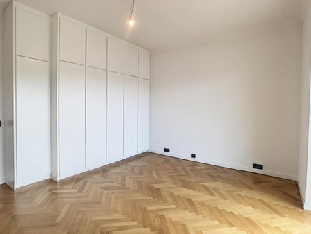 Louise: Prestigious 3 bedroom apartment with terrace - Photo 2