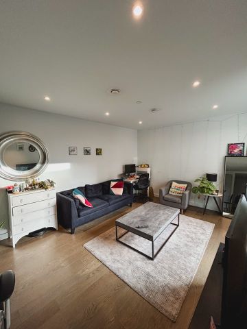 1 Bed Flat, Baldwin Point, SE17 - Photo 4