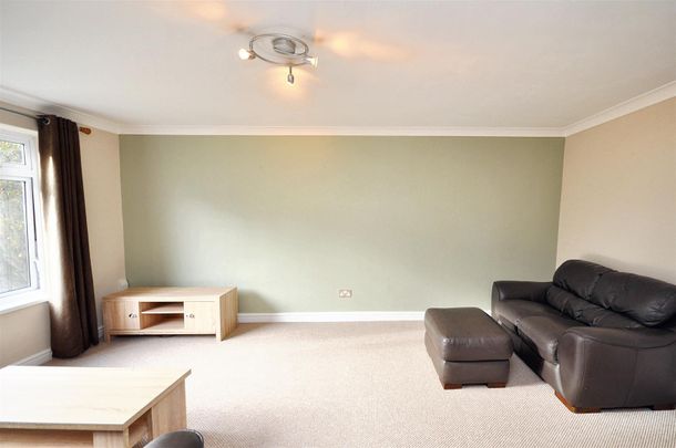 4 Stanton Walk, Warwick - Photo 1