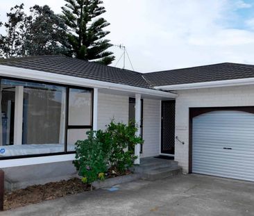 Tidy Two-Bedroom Home with Internal Garage and Charming Bay Window - Photo 2
