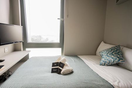 Studio to rent - Photo 2