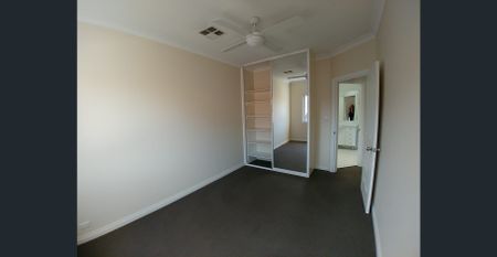 SUPERB EXECUTIVE TOWNHOUSE OF GENEROUS PROPORTIONS, OUTSTANDING LOCATION, CLOSE TO POPULAR CAFE'S HANDY TO ALL THE CONVENIENCE OF NORTH ADELAIDE SHOPS - Photo 5