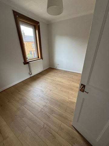 2 Bed Flat, Saughton Crescent, EH12 - Photo 3