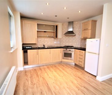 Ladybank Avenue, Fulwood - Photo 1