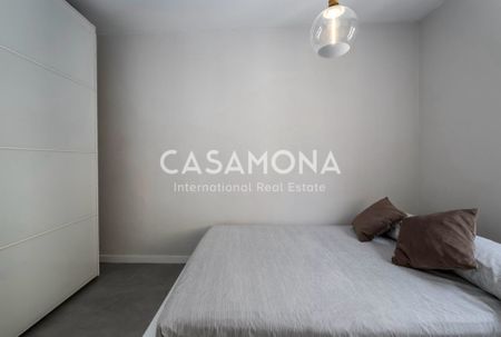 Modern Renovated Apartment in the Heart of Barceloneta - Photo 4