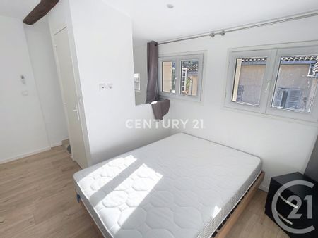 Location Appartement 2 pièces 32m² LA VALENTINE 11ème - Photo 4