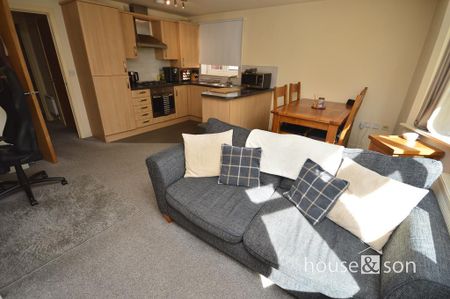 Bournemouth Lowther Road Charminster, BH8, Dorset - Photo 2