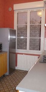 Appartement à louer - REIMS- PROCHE PLACE LUTON- - Photo 3