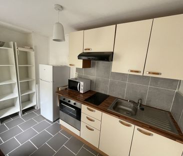 APPARTEMENT MEUBLÉ AVEC COURETTE - QUARTIER SAINT HONORÉ - Photo 6