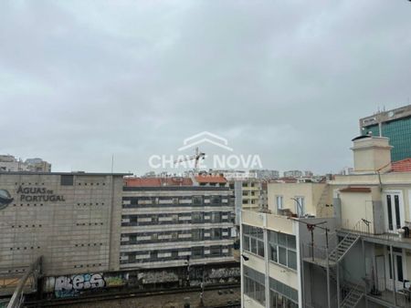 2 room luxury Flat for rent in Lisbon - Photo 5