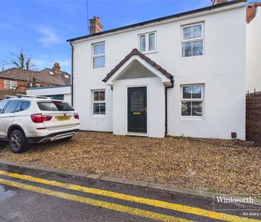 4 bedroom detached house to rent - Photo 2