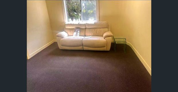 Clean and tidy house for rent in Rifle Range Rd Gympie - Photo 1