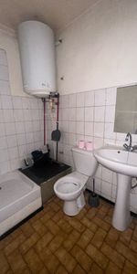 Location Appartement 2 pièces 39m² TOULON 83000 - Photo 3