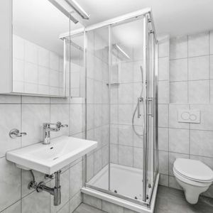 2 Zimmer, 49 m², 2. Stock - Photo 2