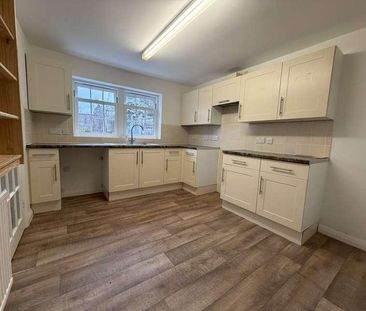 Old Lands Hill, Bracknell, Berkshire, RG12 - Photo 6