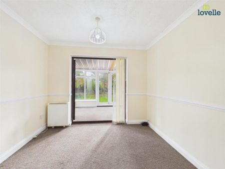 2 bedroom detached bungalow to rent - Photo 4