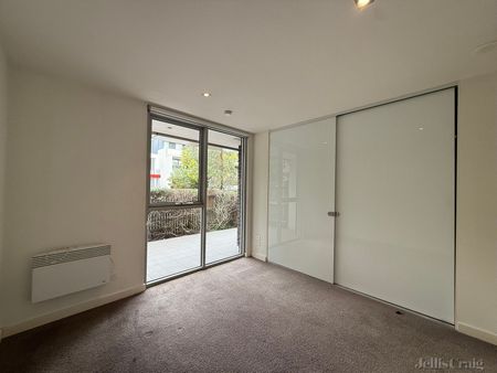 2/15 Eucalyptus Drive, Maidstone - Photo 2