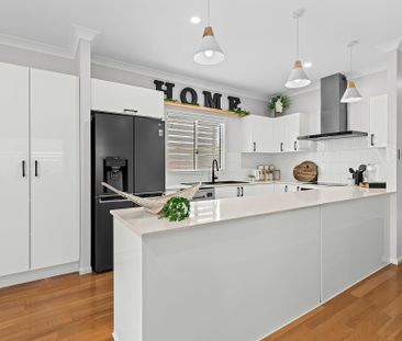 75 Hipwood St, Norman Park QLD 4170 - House For Rent | Domain - Photo 3