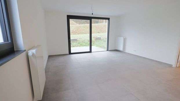 Appartement te huur - foto 1