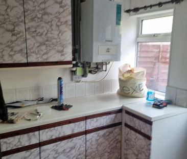 Room in a Shared House, Leominster Road, B11 - Photo 1