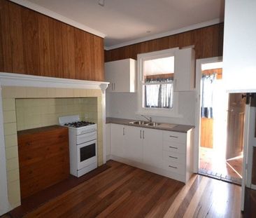Good Location - Photo 4