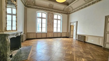 Location Appartement 4 pièces 153m² NARBONNE 11100 - Photo 5