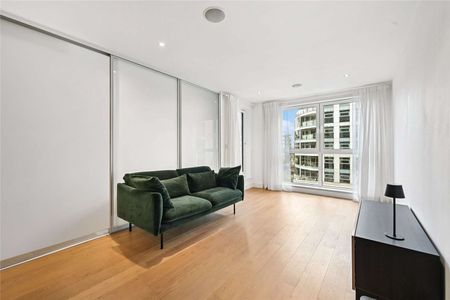 A modern apartment situated within this prestigious development on the River Thames. - Photo 3