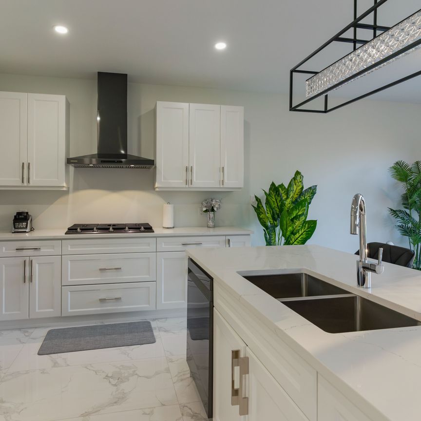 For Lease - 1749 Finley Crescent Unit# main, London North, Ontario - Photo 1