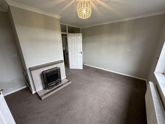 2 bedroom semi-detached bungalow to rent - Photo 1