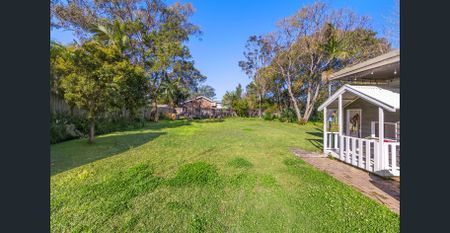 Charming Cottage-Style Home - 6 Month Lease - Photo 5