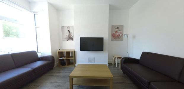 5 bedroom house to rent - Photo 1