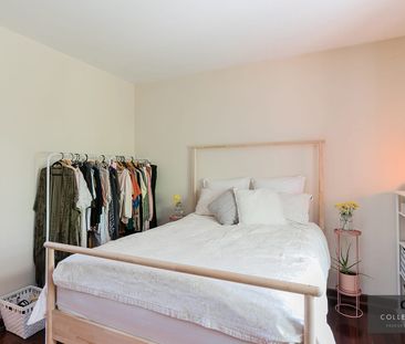 Character Group of 6 Apartments - Photo 3