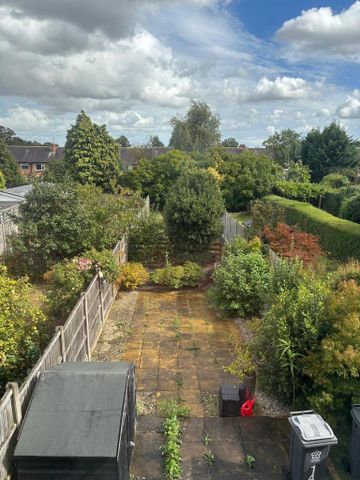 2 bedroom terraced house to rent - Photo 2