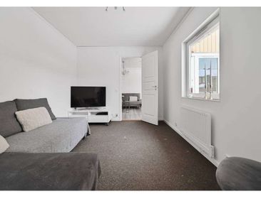 Friggagatan, Märsta - Photo 1