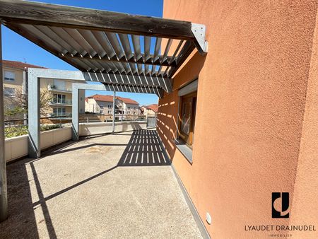 Location Appartement 4 pièces 105m² - Photo 5