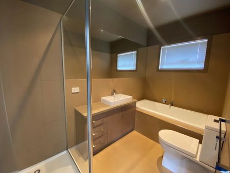 3/24 Strathallan Road, Macleod - Photo 5