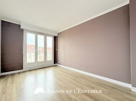 Appartement T5 centre ville – - Photo 2