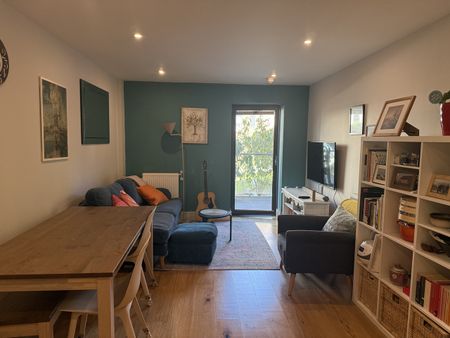 2 Bed Flat, New Century House, E16 - Photo 2