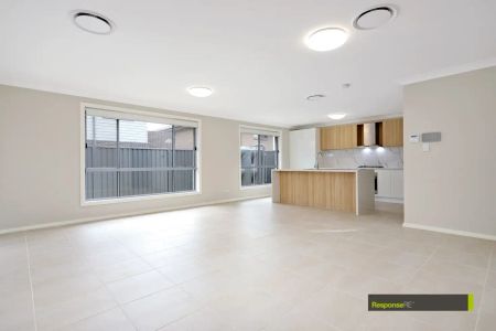 10 Matthias Street, Riverstone NSW 2765 - Photo 5