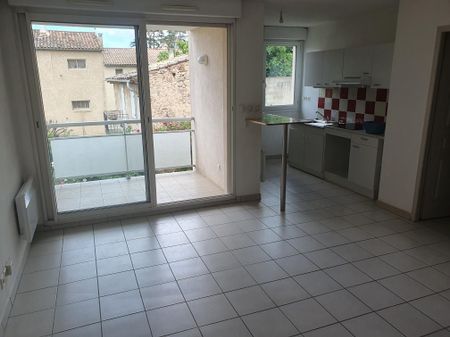 Location Appartement 2 pièces 42m² ST MAXIMIN LA STE BAUME 83470 - Photo 5