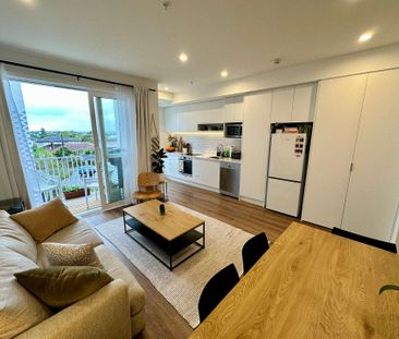 1 Bedroom Apartment, Onehunga - Photo 3