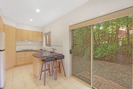 21 Ironbark Drive, Bundoora - Photo 4