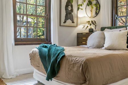 Charming Character-Filled Garden Home - Photo 4